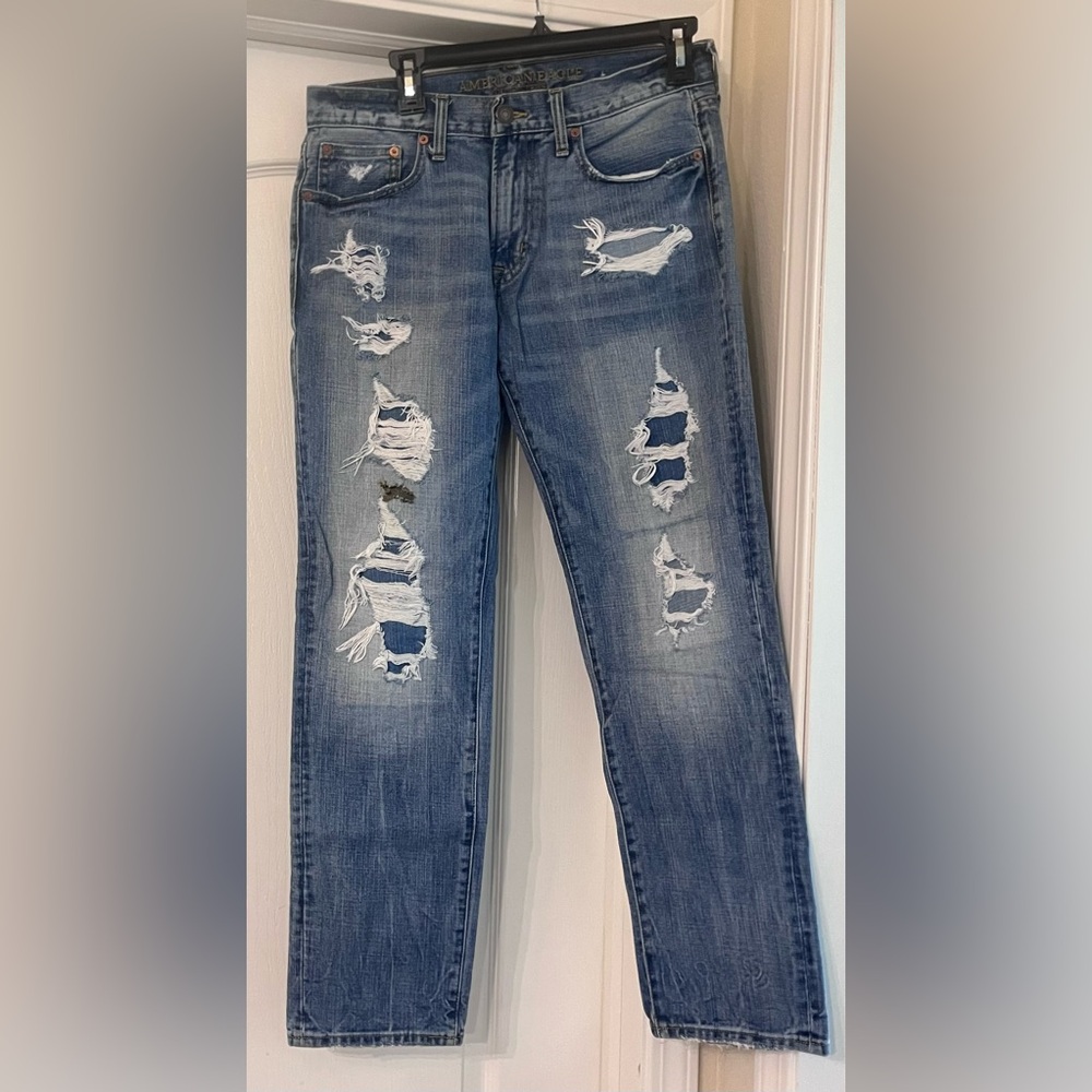 American Eagle Men's 31x32 Distressed Slim Straight Fit Jeans
